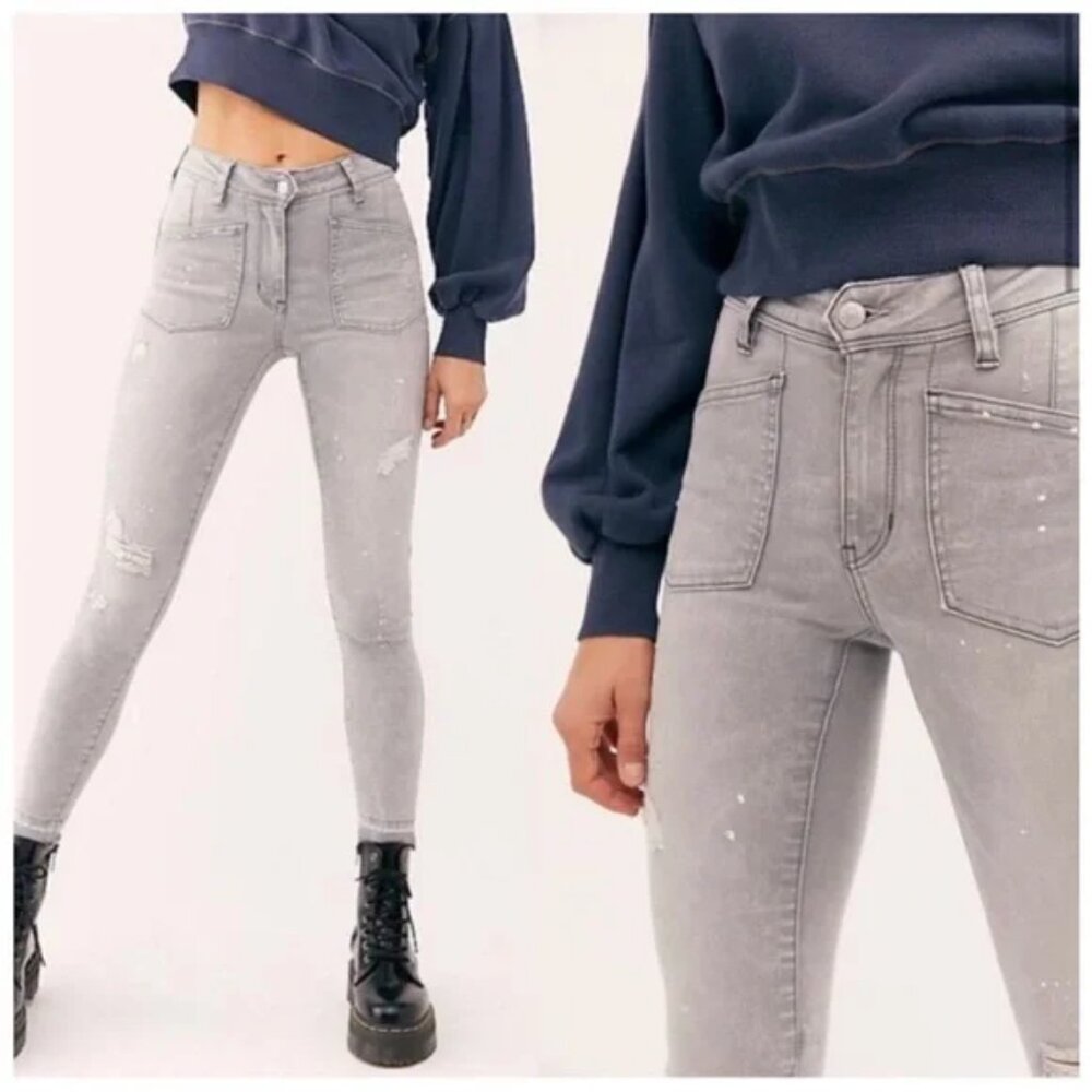 Free People We the Free Gray Distressed Paint Splatter Jeans, size 24